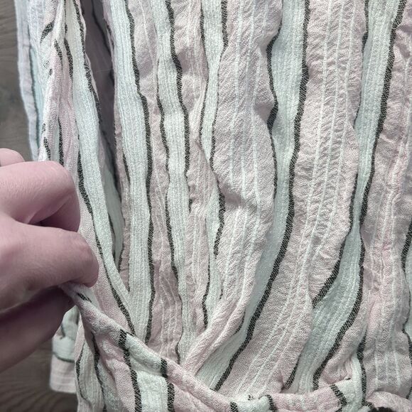 Vintage America Blues Striped Wrapped Blouse Women's Size Large - Picture 3 of 4